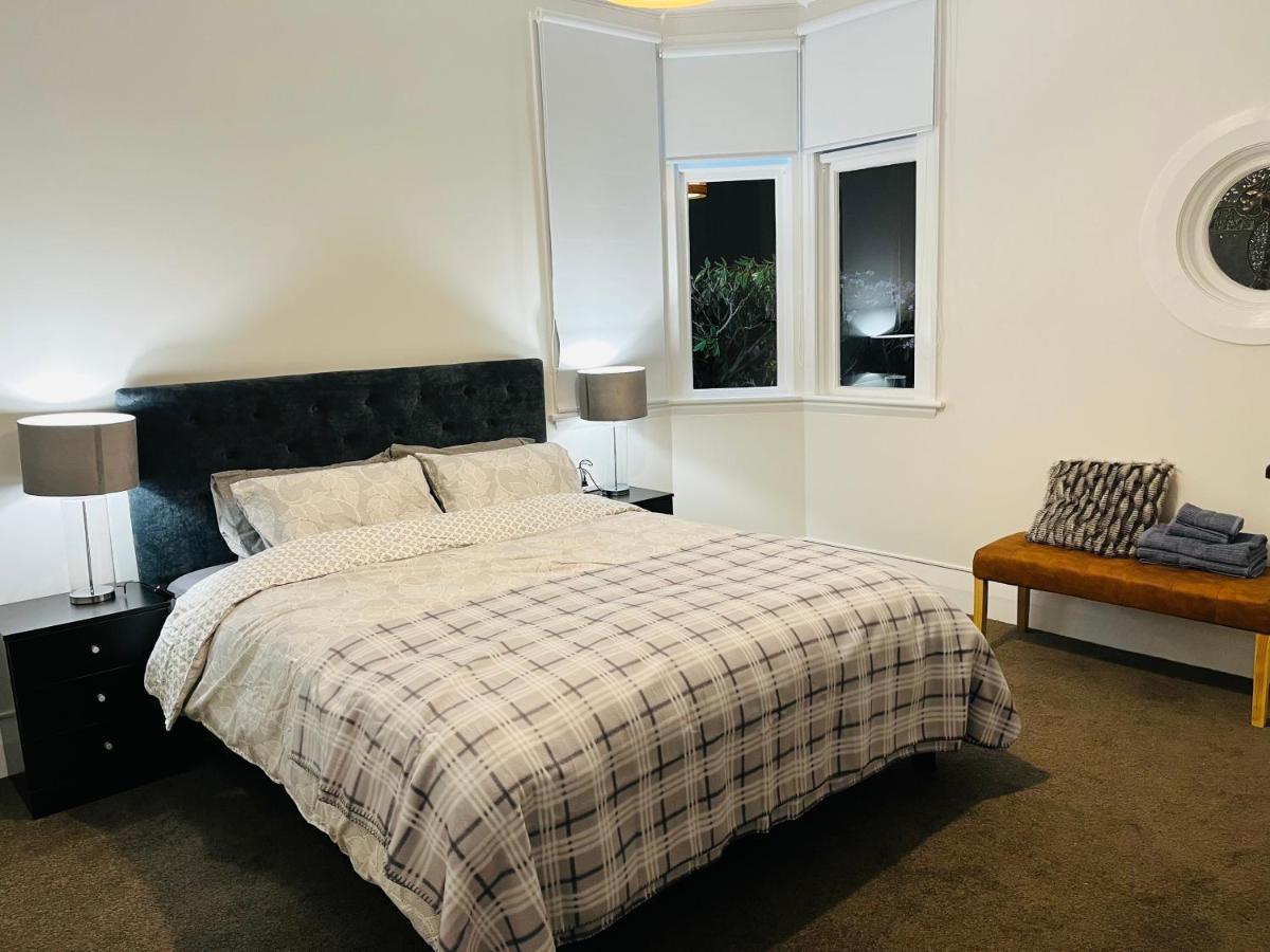 Luxurious Home Close To Beach Dunedin Buitenkant foto